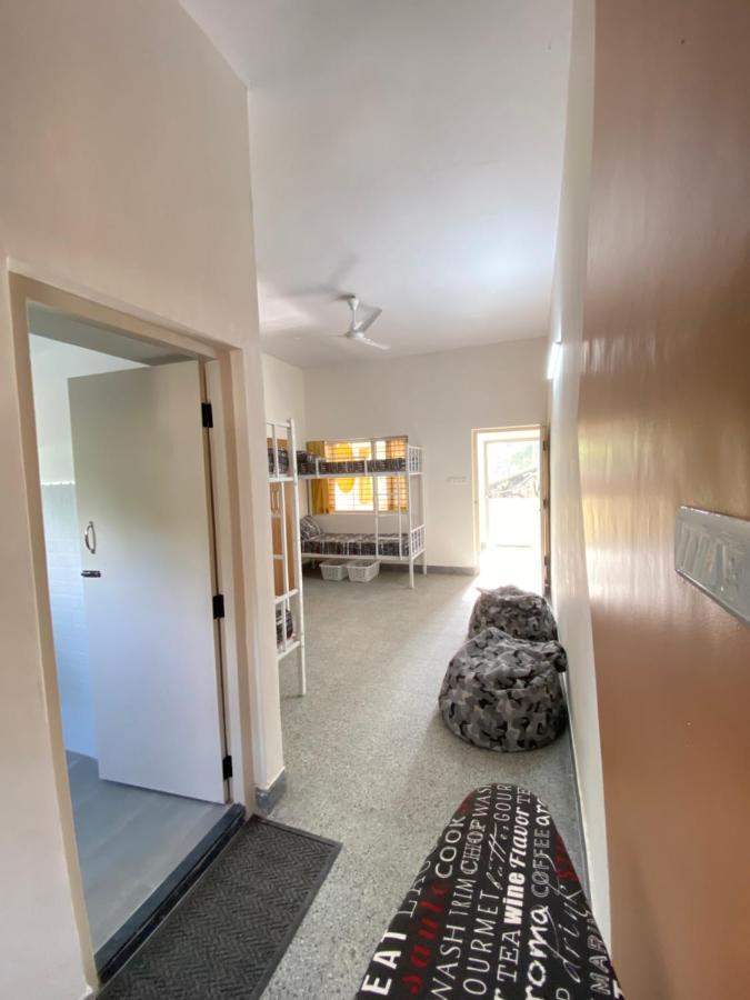 Habitat15@Airlines Hostel บังกาลอร์ ภายนอก รูปภาพ